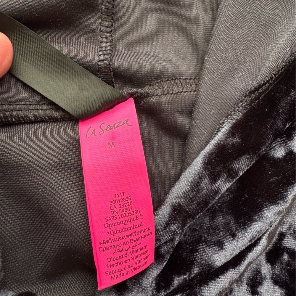 La Senza Black Crushed Velvet Velour Full Zip Cropped Y2K Track Sweater M - Picture 10 of 11